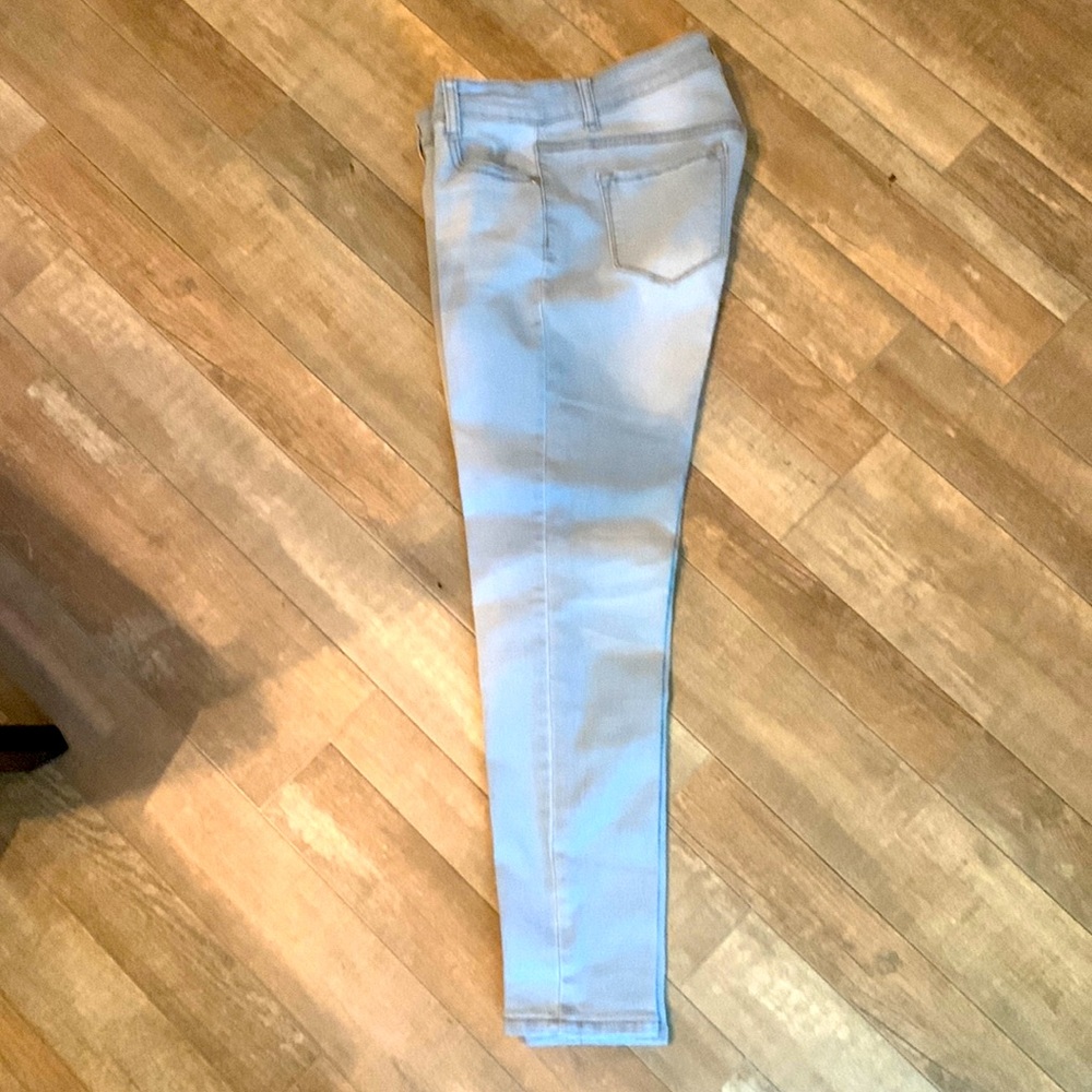 Fashion Nova Jeans, size 11 , light blue